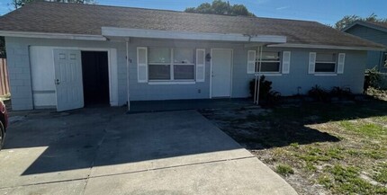 702 Glad Rd in Winter Haven, FL - Building Photo - Building Photo