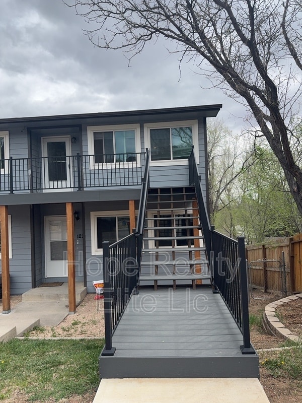 1227 N Chestnut St in Colorado Springs, CO - Building Photo - Building Photo