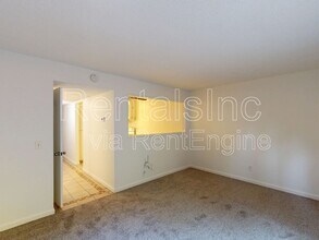 18219 Happy Ln in Sonoma, CA - Building Photo - Building Photo