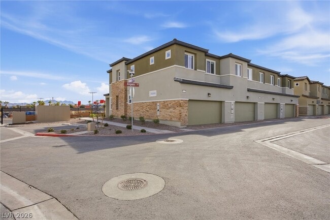 872 Angwin Ln in Henderson, NV - Foto de edificio - Building Photo