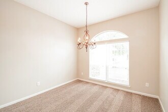 14060 Red Rock Lake Dr in Jacksonville, FL - Foto de edificio - Building Photo