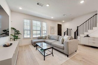 524 4th St in Argyle, TX - Building Photo - Building Photo