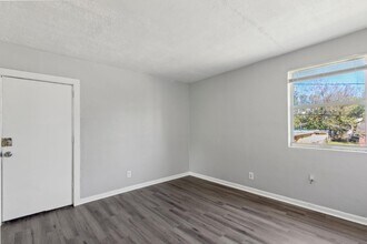 1110 W 29th St in Jacksonville, FL - Building Photo - Building Photo