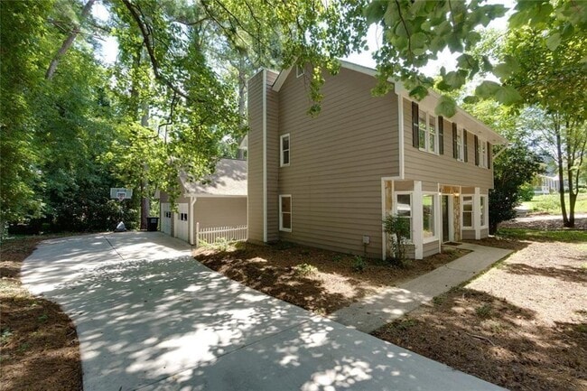 1200 Mitsy Forest Dr NE in Marietta, GA - Building Photo - Building Photo