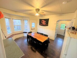 120 NW 23rd St in Corvallis, OR - Building Photo - Building Photo