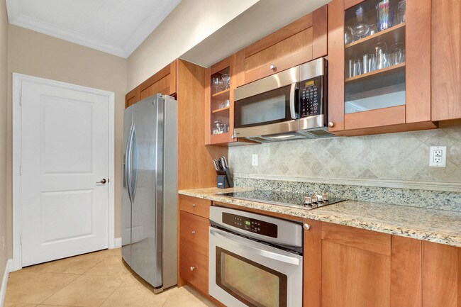 875 NW Flagler Ave-Unit -305 in Stuart, FL - Building Photo - Building Photo