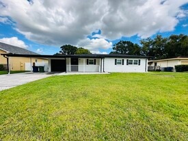 4611 N Eddy Dr in Tampa, FL - Building Photo