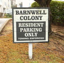 Barnwell Colony in Columbia, SC - Foto de edificio - Building Photo