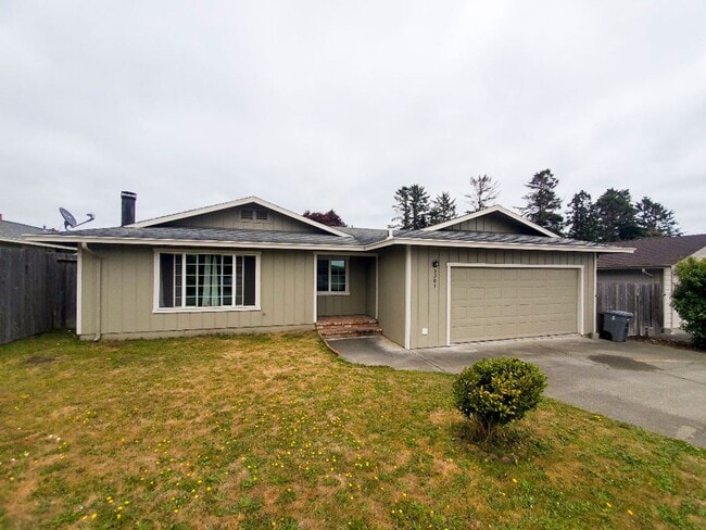 property at 5381 Noe Ave