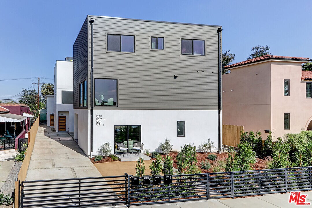 1289 S Sycamore Ave in Los Angeles, CA - Building Photo