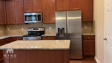 418 Provincial St in Raleigh, NC - Building Photo - Building Photo