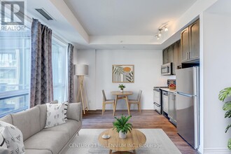 15-815 James Finlay Way in Toronto, ON - Building Photo - Building Photo