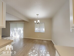 2336 Villanova Cir in Sacramento, CA - Building Photo - Building Photo