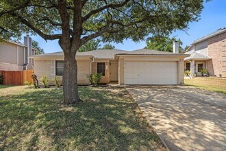 3402 Settlement Dr in Round Rock, TX - Building Photo - Building Photo