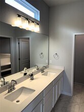2203 Grenache Dr in Pflugerville, TX - Building Photo - Building Photo
