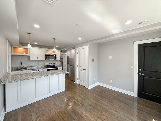 property at 468 Salem St