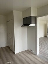 7212 S La Cienega Blvd in Inglewood, CA - Building Photo - Building Photo