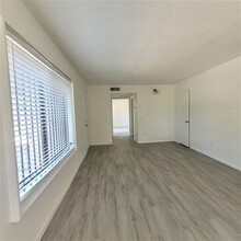 10828 N Biltmore Dr in Phoenix, AZ - Building Photo - Building Photo