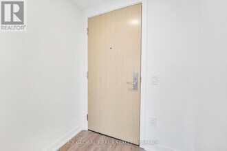 395-1395 Bloor St E in Toronto, ON - Building Photo - Building Photo
