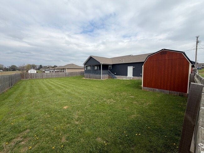 605 Strawberry Dr in Winchester, TN - Building Photo - Building Photo