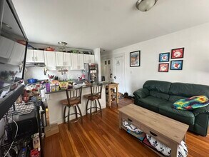 103 Summer St in Malden, MA - Foto de edificio - Building Photo