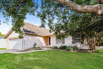 808 Black Knight Dr in Valrico, FL - Building Photo - Building Photo