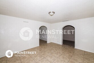 3349 W Thomas Rd in Phoenix, AZ - Building Photo - Building Photo
