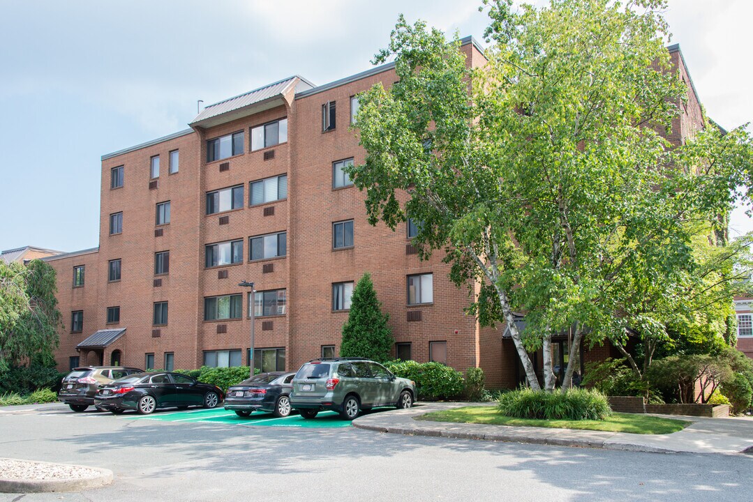 10 Norman St in Salem, MA - Building Photo