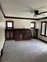 2017 Lincoln Ave in Lakewood, OH - Building Photo