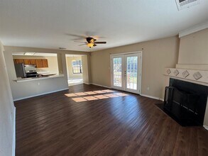 491 Whispering Hollow Dr in Kyle, TX - Building Photo - Building Photo