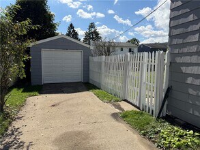 84 Norman St in Corning, NY - Building Photo - Building Photo