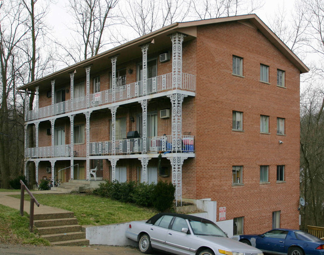 114 Memorial Pky in Bellevue, KY - Foto de edificio - Building Photo