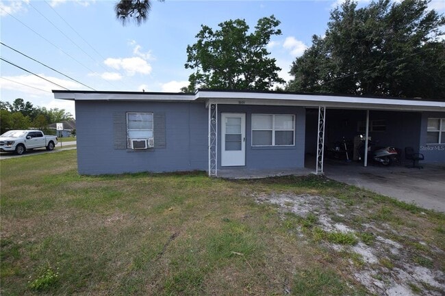 102 W Lancaster Rd in Orlando, FL - Building Photo - Building Photo