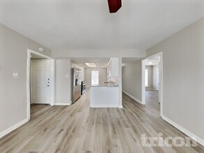 9007 Gauguin Dr in Houston, TX - Foto de edificio - Building Photo