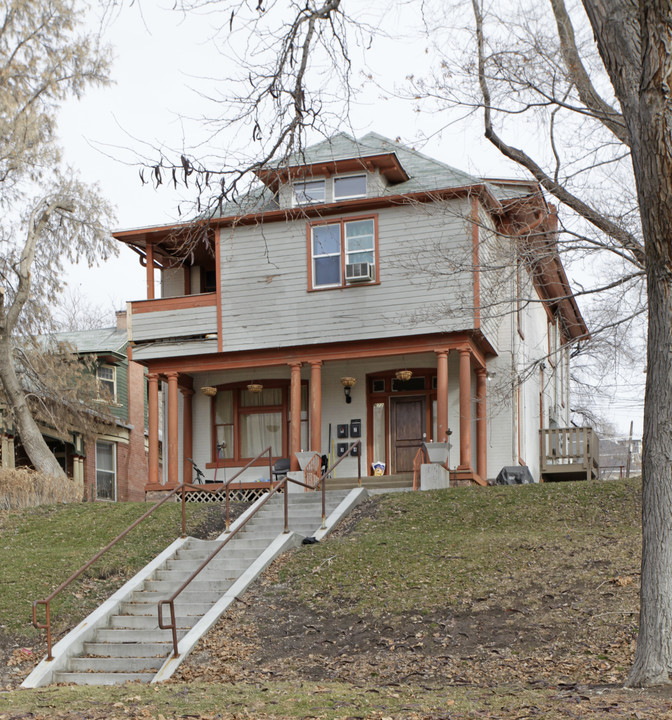 672 N 200 W in Salt Lake City, UT - Foto de edificio