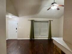 900 Elmhill Ct in Coppell, TX - Foto de edificio - Building Photo