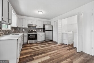 3758 Westchase Dr in Marietta, GA - Building Photo - Building Photo