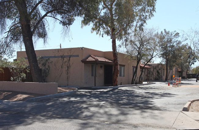 3440-3462 E Flower St in Tucson, AZ - Building Photo - Building Photo