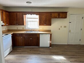 3033A Kelsey Creek Rd, Unit A in Spartanburg, SC - Building Photo - Building Photo