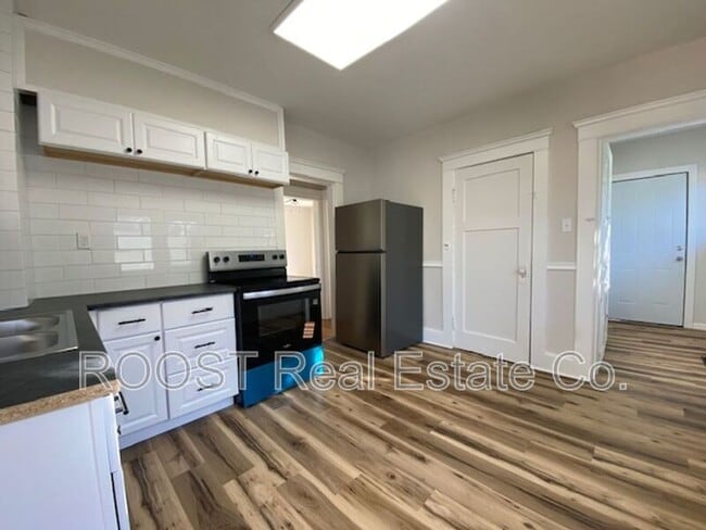 372 S Douglas Ave in Springfield, OH - Building Photo - Building Photo