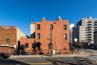 670 4th Ave in Brooklyn, NY - Building Photo - Building Photo