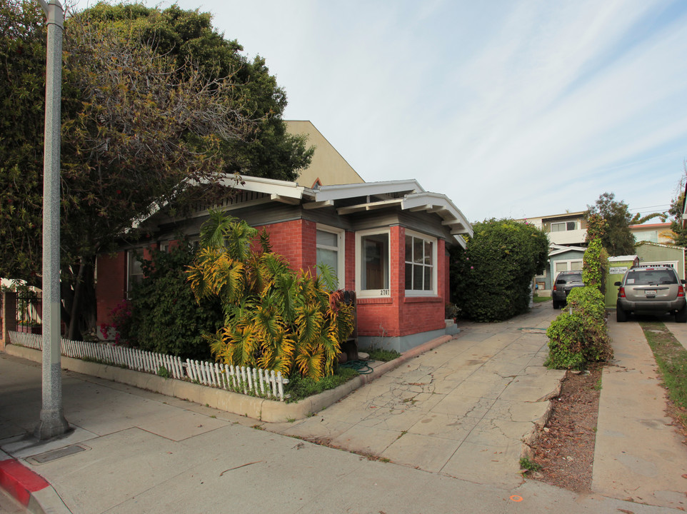 2707 2nd St in Santa Monica, CA - Building Photo