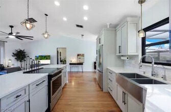 1810 NW 17th St in Cape Coral, FL - Building Photo - Building Photo