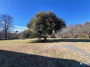 10894 Tiller Rd in Glen Allen, VA - Building Photo - Building Photo