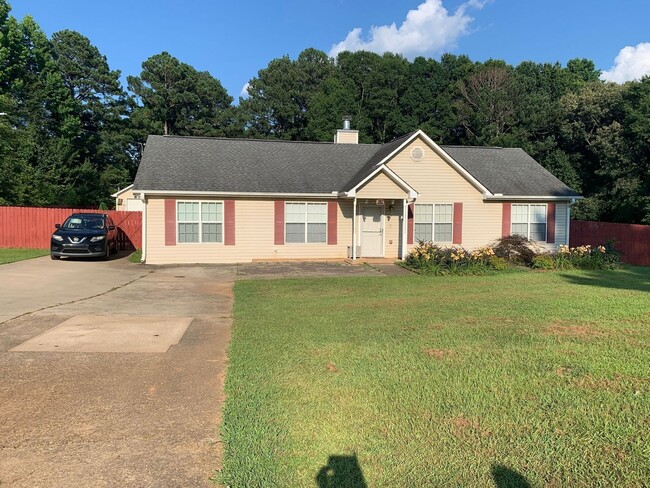 property at 1254 N Hampton Dr