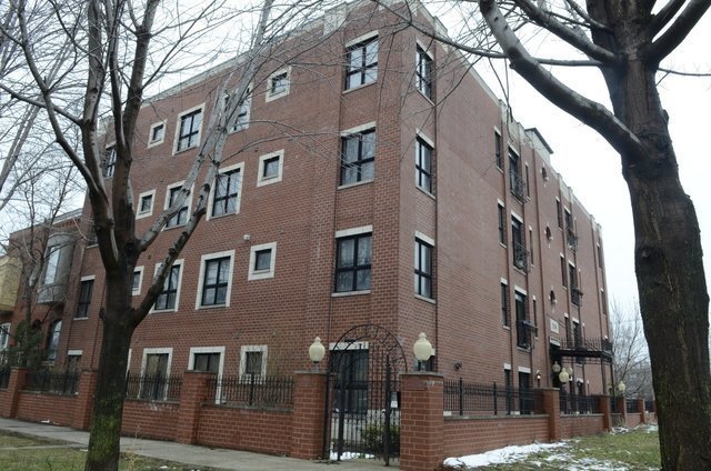 2136 W Monroe St, Unit 403 in Chicago, IL - Building Photo - Building Photo