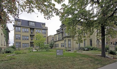 The Mansion in Milwaukee, WI - Building Photo - Building Photo