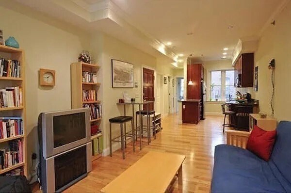 43 Revere St in Boston, MA - Building Photo - Building Photo