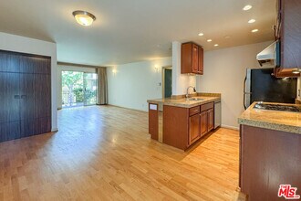 2311 4th St in Santa Monica, CA - Building Photo - Building Photo