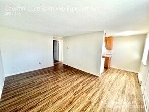 615 Country Club Rd in Red Lion, PA - Building Photo - Building Photo